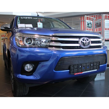 Защита радиатора Toyota Hiluxe 2015- black